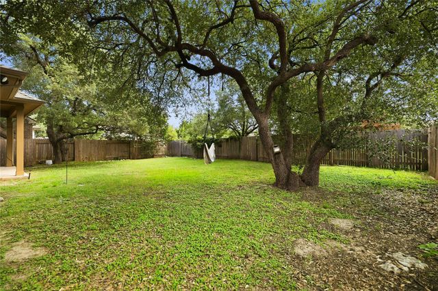 305 Lauren TRL, Cedar Park, TX 78613