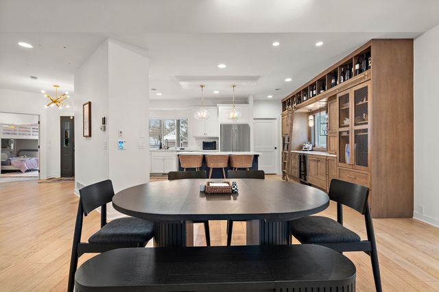 5200 Malibu Drive, Edina, MN 55436