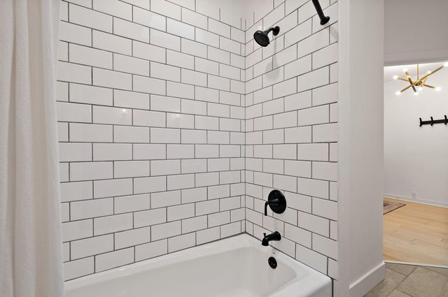 5200 Malibu Drive, Edina, MN 55436