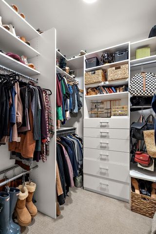 5200 Malibu Drive, Edina, MN 55436