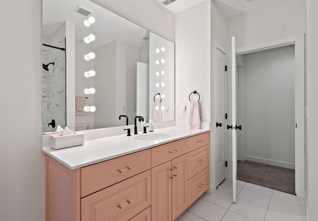 5200 Malibu Drive, Edina, MN 55436