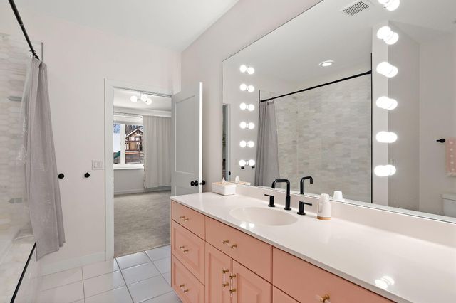 5200 Malibu Drive, Edina, MN 55436