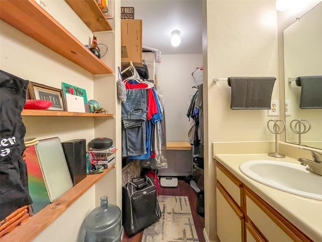 1400 GANDY BOULEVARD N 1111, St Petersburg, FL 33702