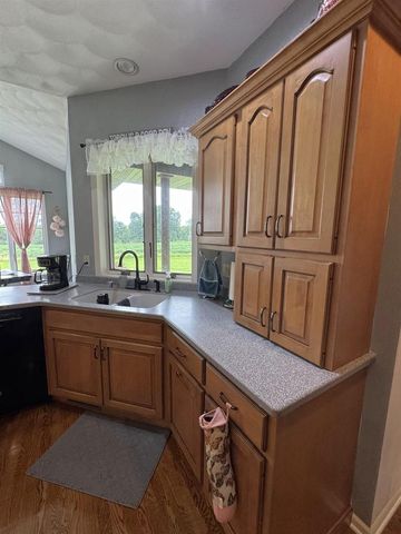 W6430 Patterson Road, Monroe, WI 53566