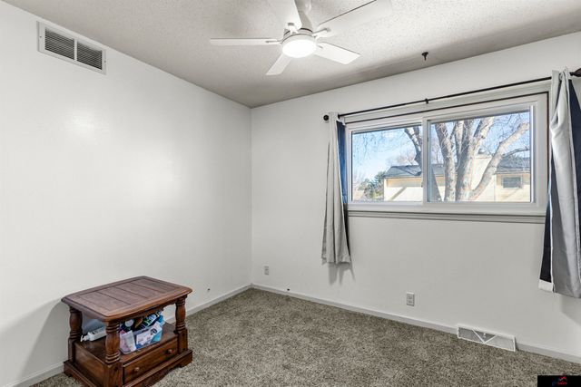 2517 South 167th Street, Omaha, NE 68130