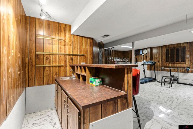 2517 South 167th Street, Omaha, NE 68130
