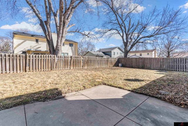 2517 South 167th Street, Omaha, NE 68130