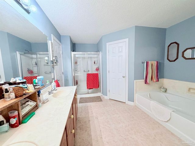 6277 Pansy Dr, Milton, FL 32570