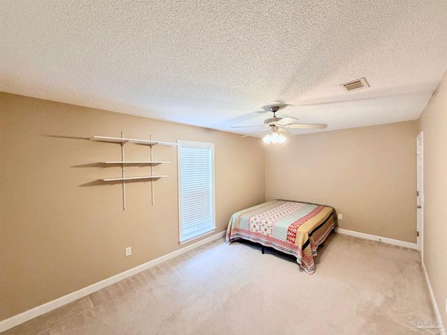 6277 Pansy Dr, Milton, FL 32570