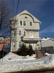 218 Hamilton Street, Providence, RI 02907