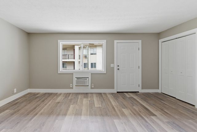 550 Harding Pl Apt F110, Nashville, TN 37211