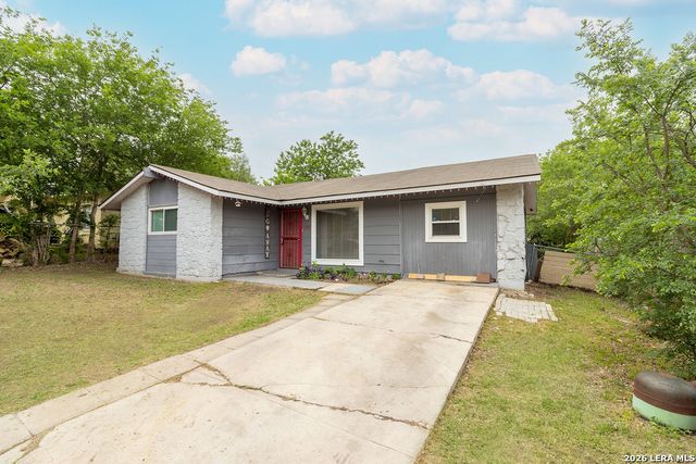 5302 WAR CLOUD DR, San Antonio, TX 78242