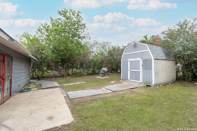 5302 WAR CLOUD DR, San Antonio, TX 78242