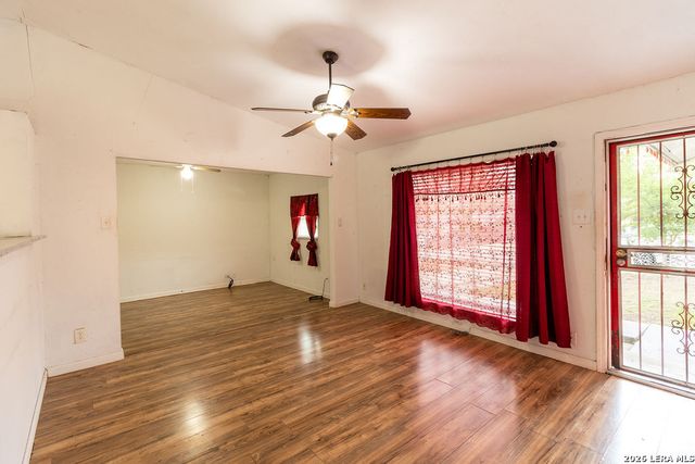 5302 WAR CLOUD DR, San Antonio, TX 78242