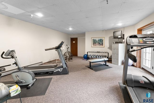 1104 W 57th St Apt 301, Sioux Falls, SD 57108
