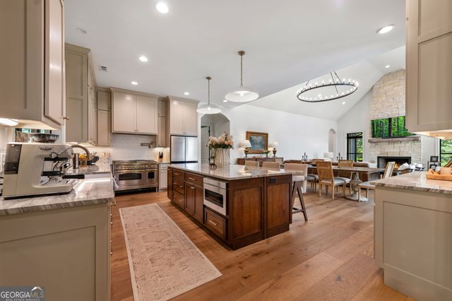 470 Old Orchard Road, Ellijay, GA 30536