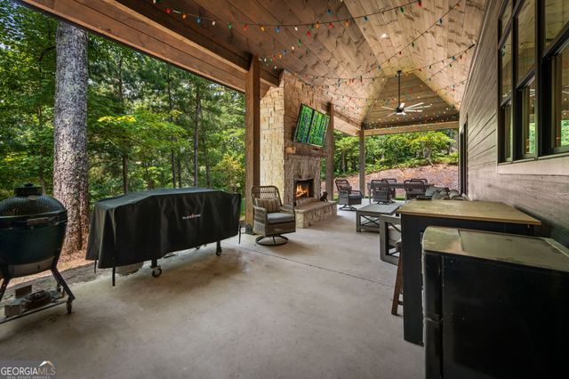 470 Old Orchard Road, Ellijay, GA 30536
