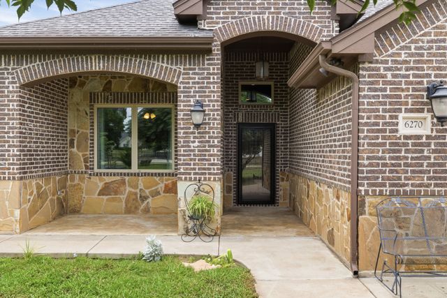 6270 High Mesa Drive, Justin, TX 76247