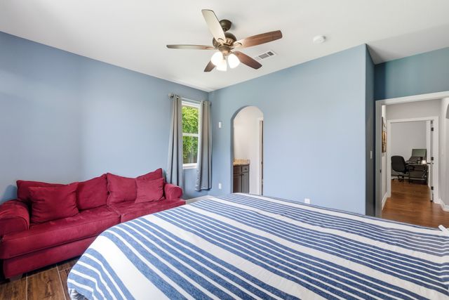 6270 High Mesa Drive, Justin, TX 76247