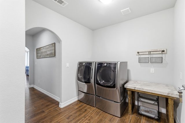 6270 High Mesa Drive, Justin, TX 76247