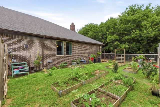 6270 High Mesa Drive, Justin, TX 76247