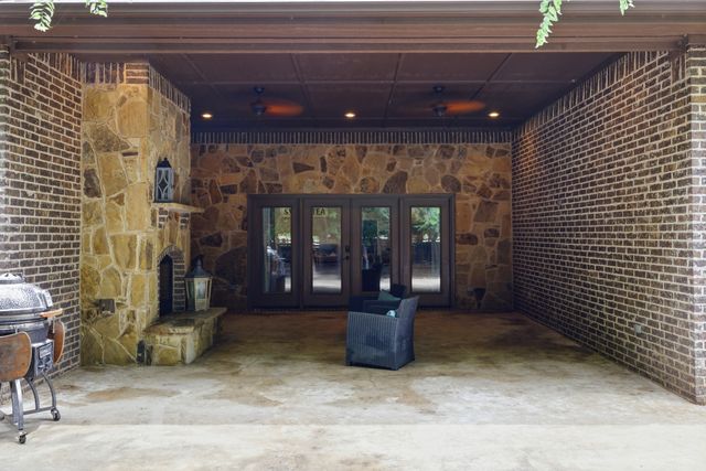 6270 High Mesa Drive, Justin, TX 76247
