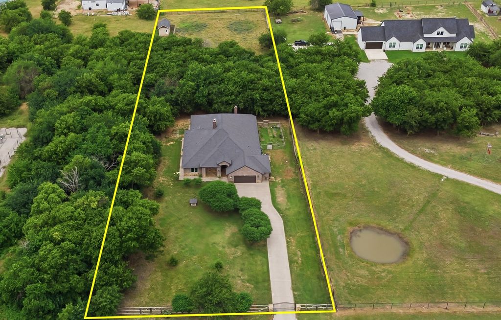 6270 High Mesa Drive, Justin, TX 76247