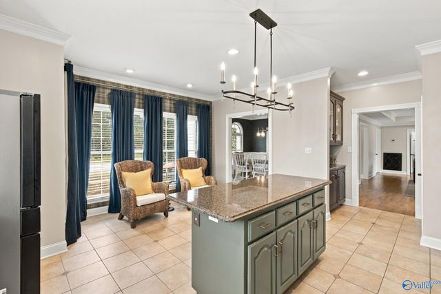 22151 Diamond Pointe Drive, Athens, AL 35613