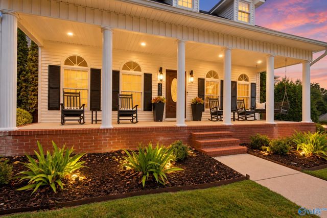 22151 Diamond Pointe Drive, Athens, AL 35613
