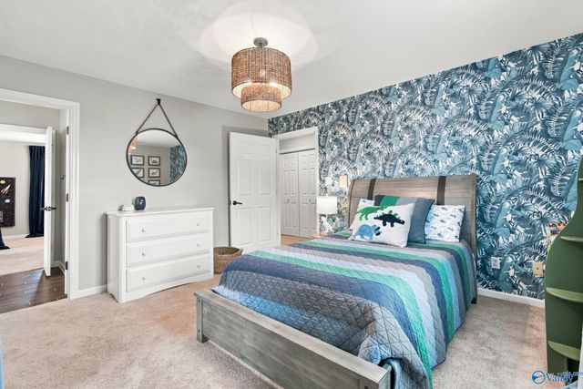 22151 Diamond Pointe Drive, Athens, AL 35613