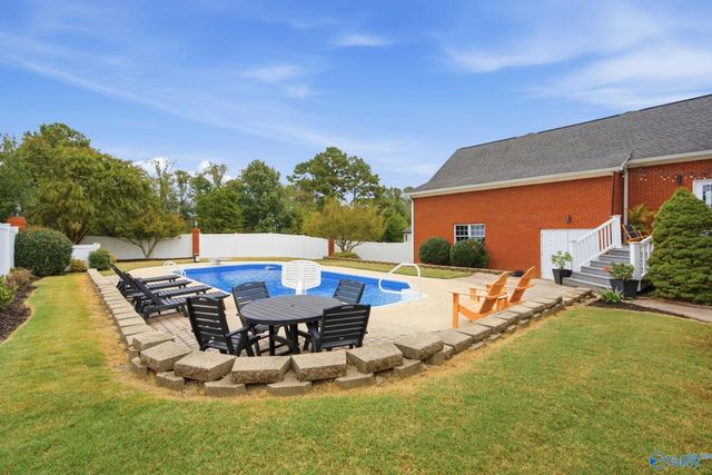 22151 Diamond Pointe Drive, Athens, AL 35613