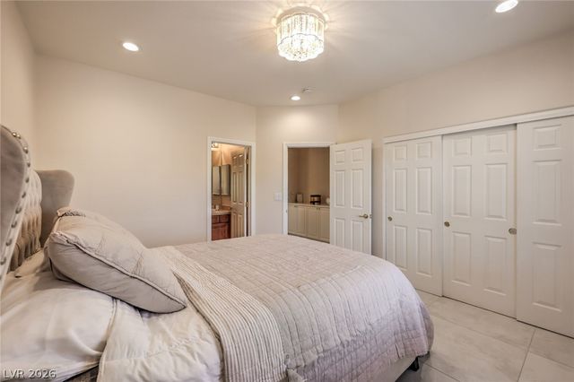10201 Owls Peak Court, Las Vegas, NV 89144