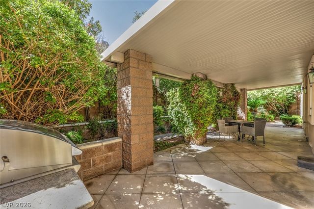 10201 Owls Peak Court, Las Vegas, NV 89144
