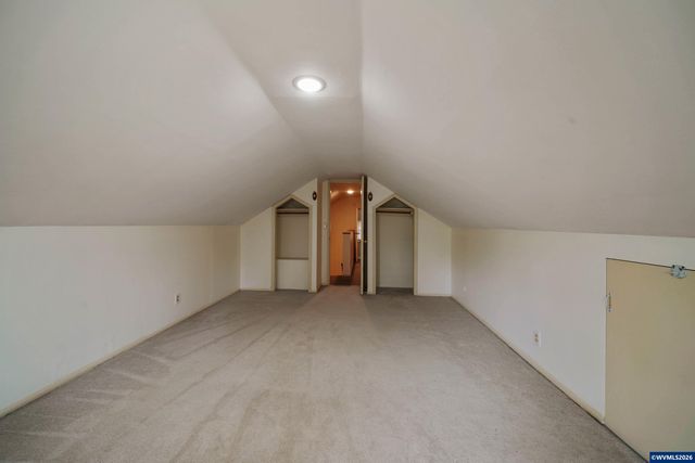 6290 SW Carman Dr, Lake Oswego, OR 97035