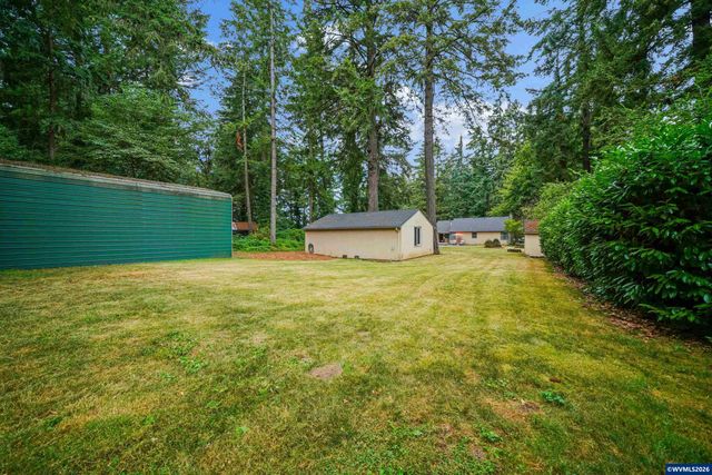 6290 SW Carman Dr, Lake Oswego, OR 97035