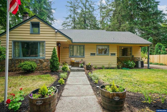 6290 SW Carman Dr, Lake Oswego, OR 97035