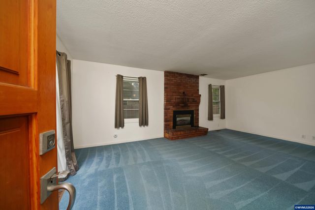 6290 SW Carman Dr, Lake Oswego, OR 97035