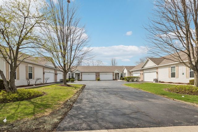 647 S Cadillac Circle, Romeoville, IL 60446