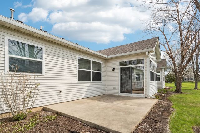 647 S Cadillac Circle, Romeoville, IL 60446