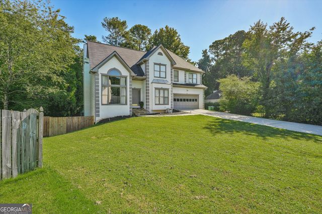 2170 Thorndale Drive SW, Lilburn, GA 30047