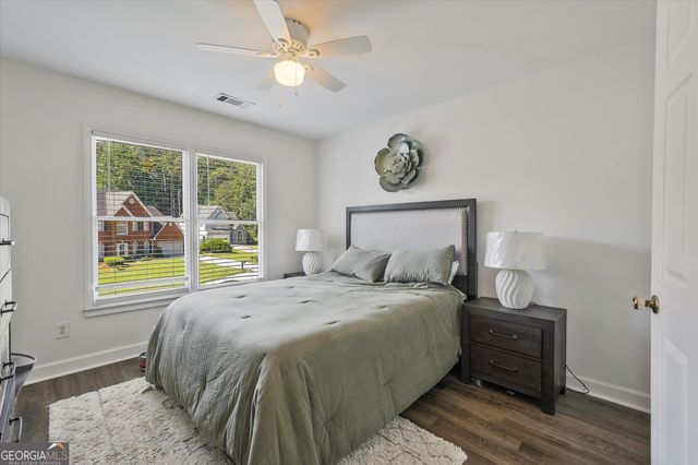 2170 Thorndale Drive SW, Lilburn, GA 30047