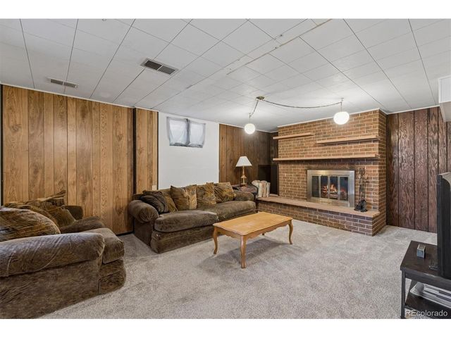 1856 S Urban Way, Lakewood, CO 80228
