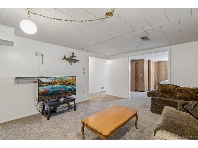 1856 S Urban Way, Lakewood, CO 80228