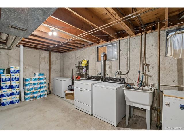 1856 S Urban Way, Lakewood, CO 80228