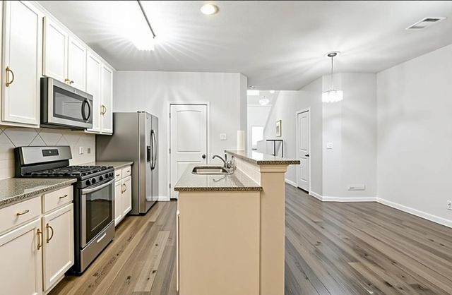5015 Yellow Ginko Trail, Spring, TX 77373