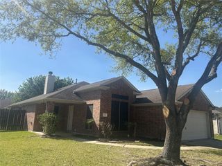 19503 Pinewood Bluff Lane, Humble, TX 77346