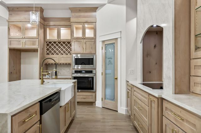 2903 NW 30th Street, Fort Worth, TX 76106