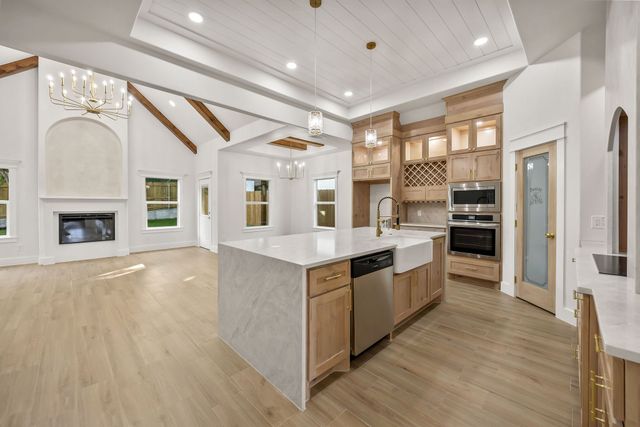 2903 NW 30th Street, Fort Worth, TX 76106