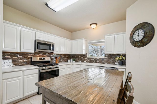 410 Rosedale BLVD, Georgetown, TX 78628