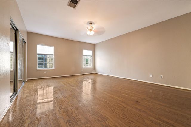 4001 Tanglewilde Street 404, Houston, TX 77063